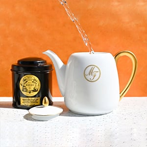Tea Leaves & Bags