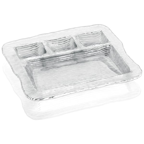 طبق تقديم قسم كبير و3 أصغر حجمًا، أول إن وان، أي في في