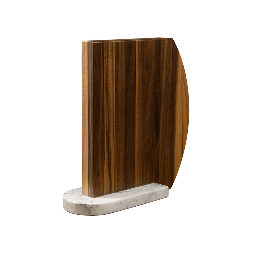 حاملة سكاكين مغناطيسية بقاعدة رخام كرارا، أرتي لجنو