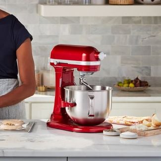 KitchenAid Artisan Bowl-Lift Stand Mixer Candy Apple, 6.6L