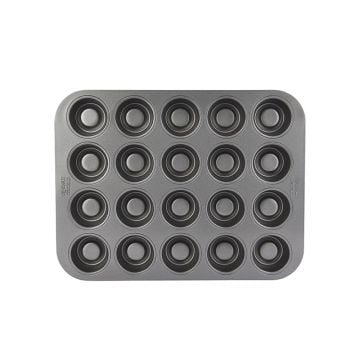Chicago Metallic Tea Cake Pan, 20 cups