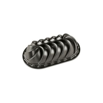 Nordic Ware Heritage Loaf Pan