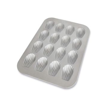 USA PAN Madeleine Pan, 16 Cavities