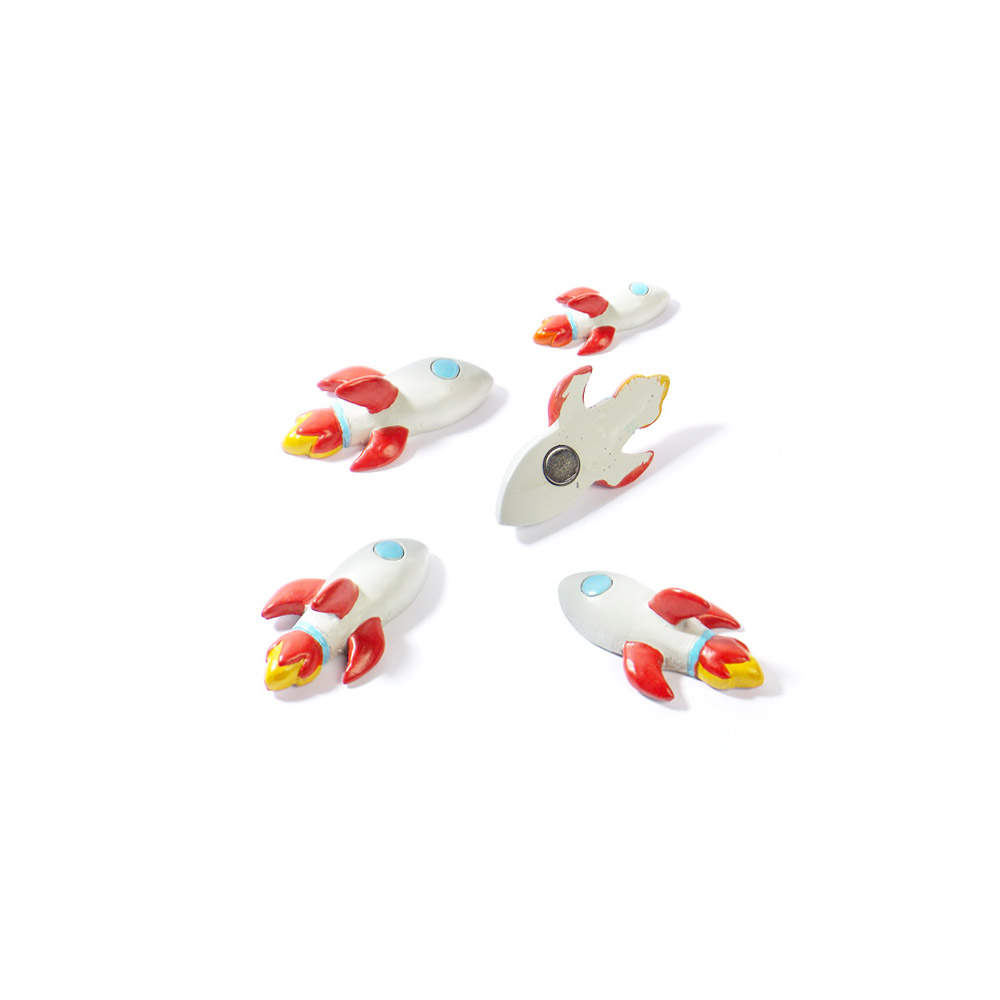 طقم 5 لاصقات مغناطيسية بشكل صاروخ، تريندفورم