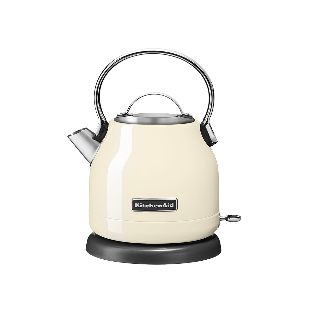 KitchenAid Classic Kettle, Almond Cream