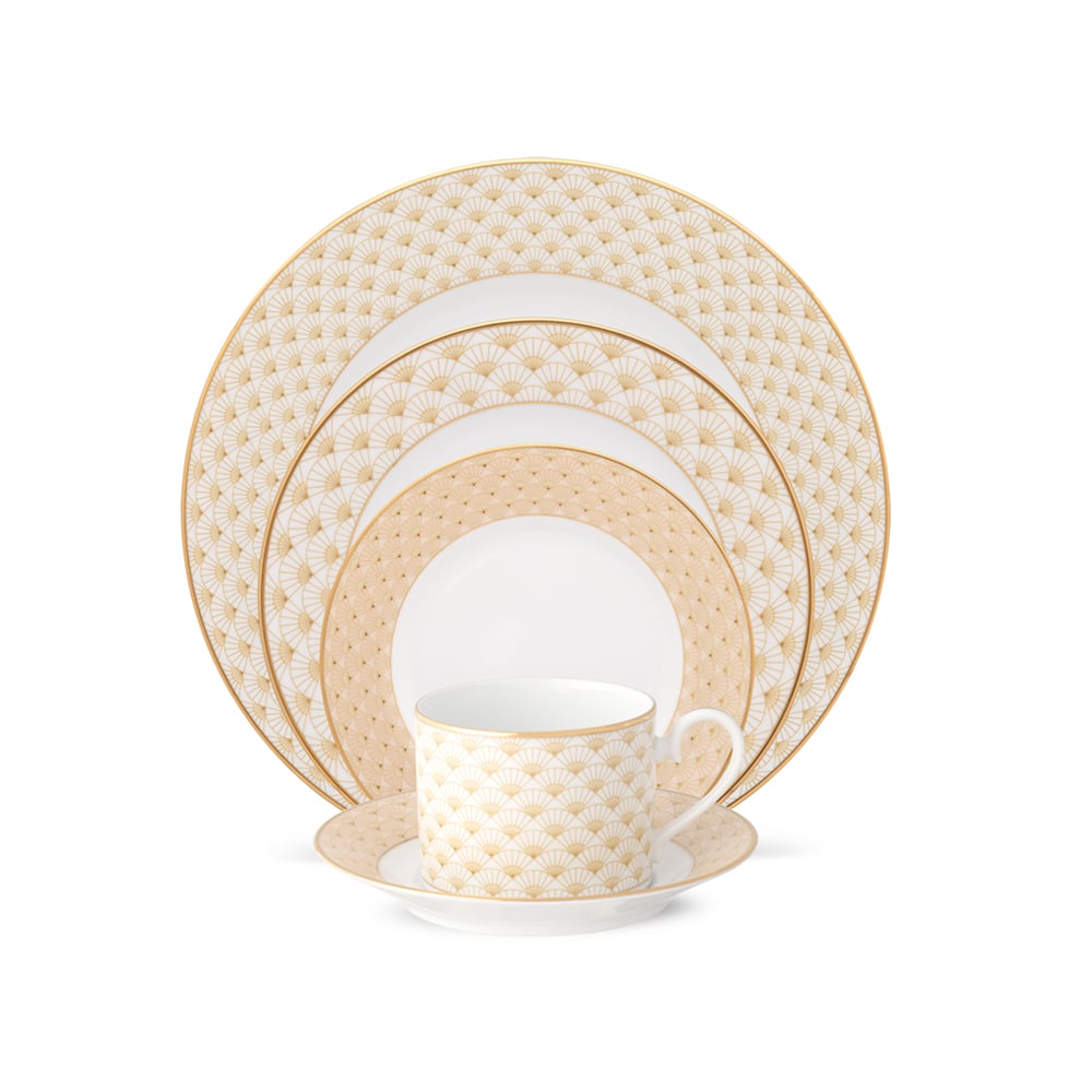 طقم 67 أدوات مائدة ذهبي، تروكاديرو، نوريتاكي