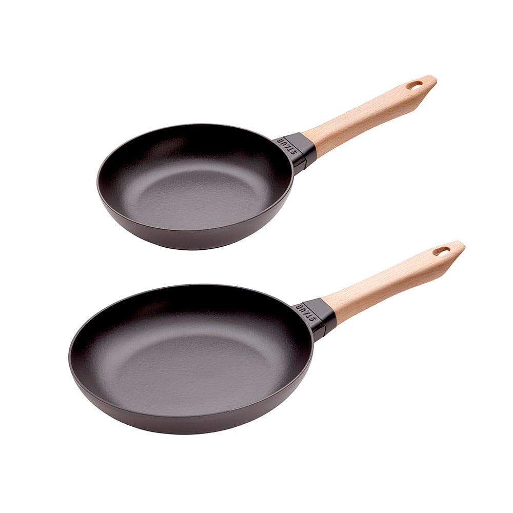 مقلاة حديد زهر بمقبض خشبي، ستوب