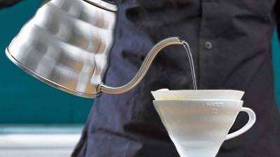 غلاية ماء مصنوعة من الستانلس ستيل من هاريو